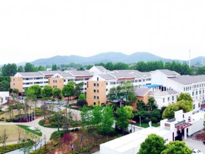 南京瑞芝康健滨江颐养院