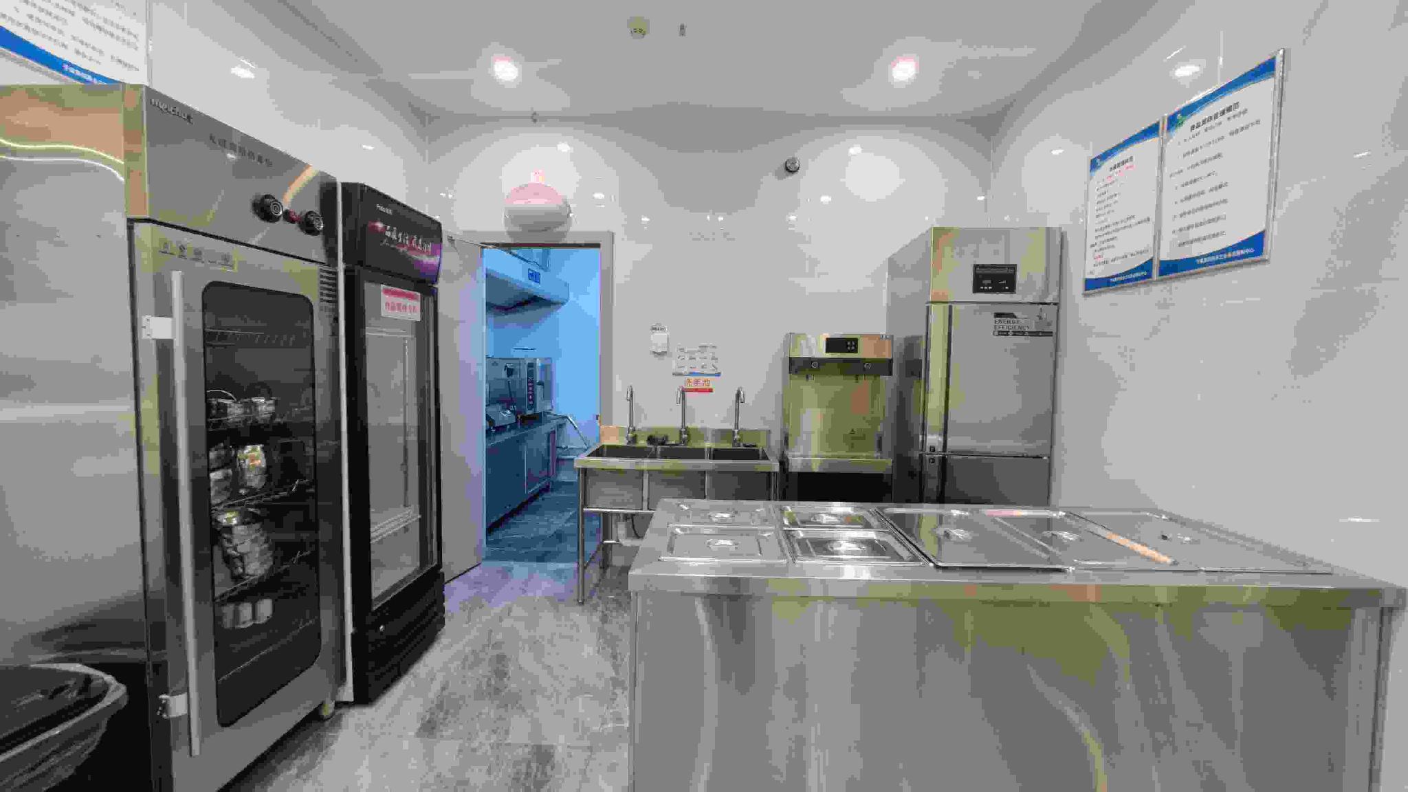 jpg bc8a658222f94e26be67f2ad23ec1f79.jpg