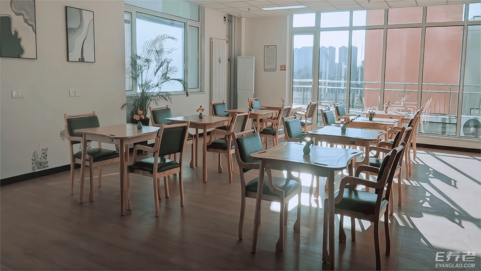青塔就餐(1)(1)1734605014253_v1_.png