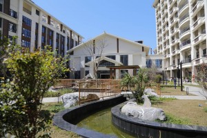 珠海金湾养老院颐养园3200元起，园林医养综合体
